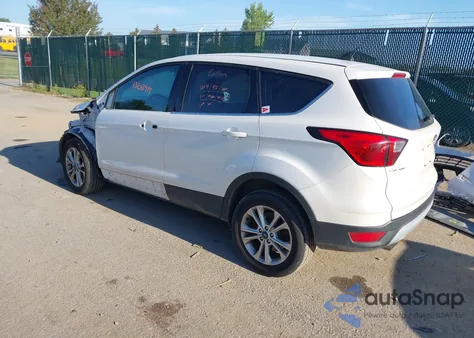2019 Ford Escape Se z USA, uszkodzony, nr VIN 1FMCU9GD8KUA57939